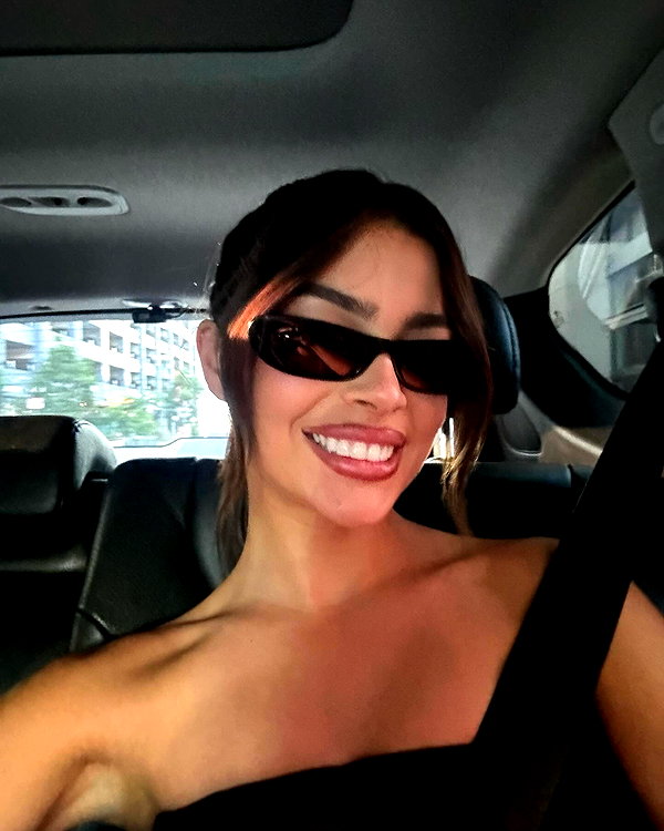 oliviaphillipps instagram image archive image