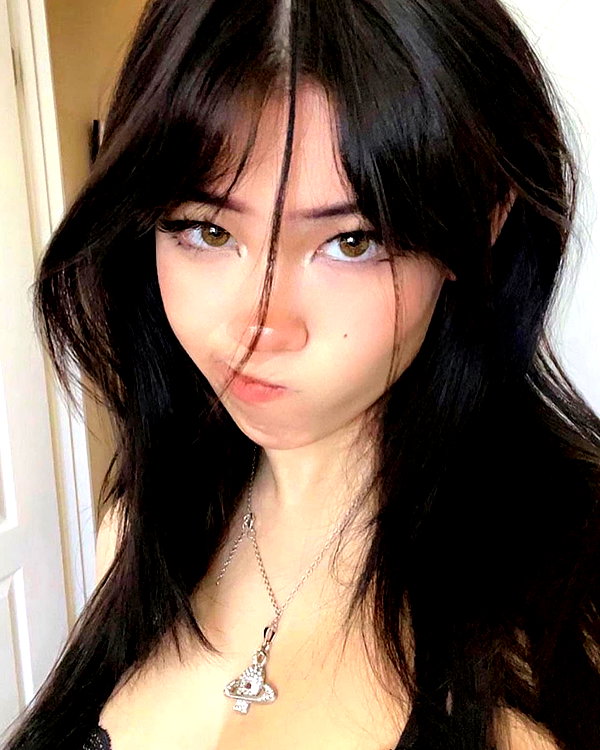 baddiesessence instagram image archive image