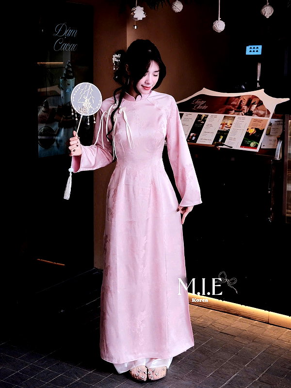 lyhythuedoxinh instagram image archive image