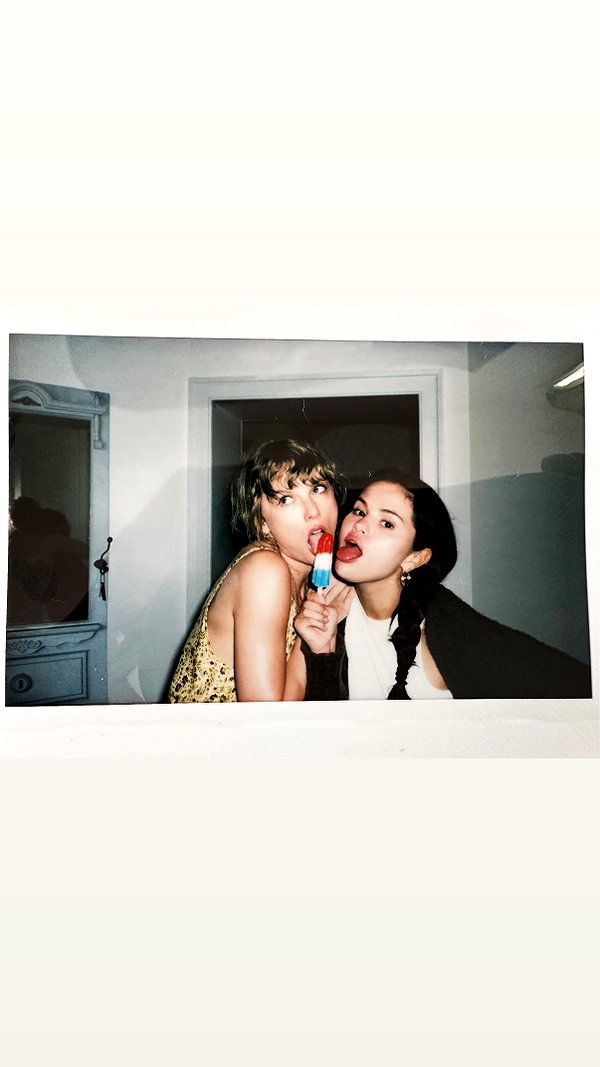selenagomez selenagomez archive image