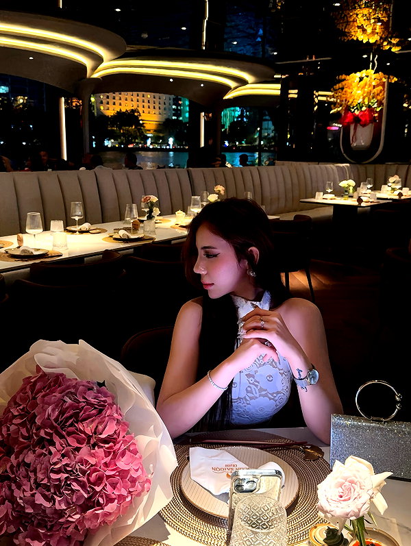 lyhythuedoxinh instagram image archive image
