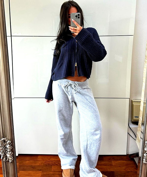 zoeliss instagram image archive image