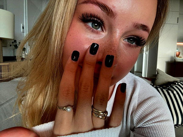 lilih instagram image archive image