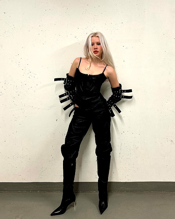 girlcalledluca instagram image archive image