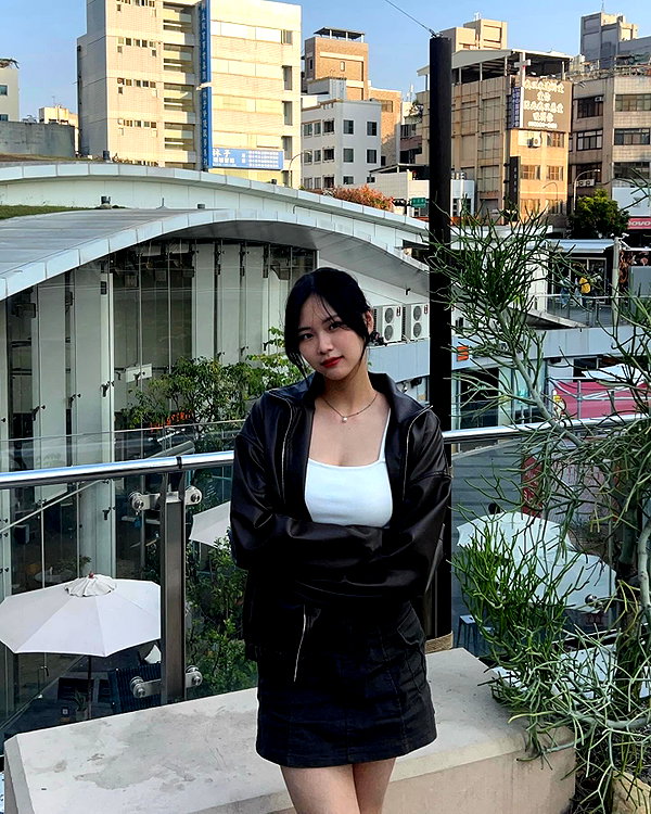 _jyying instagram image archive image