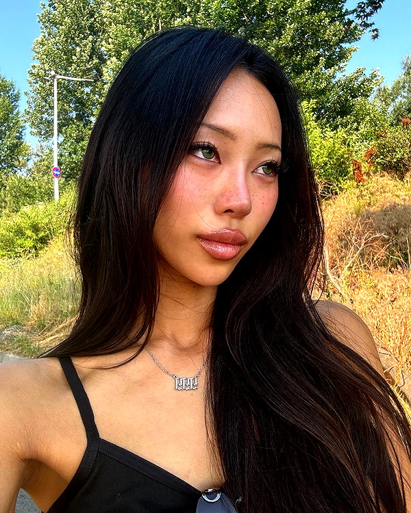 namarivixen instagram image archive image