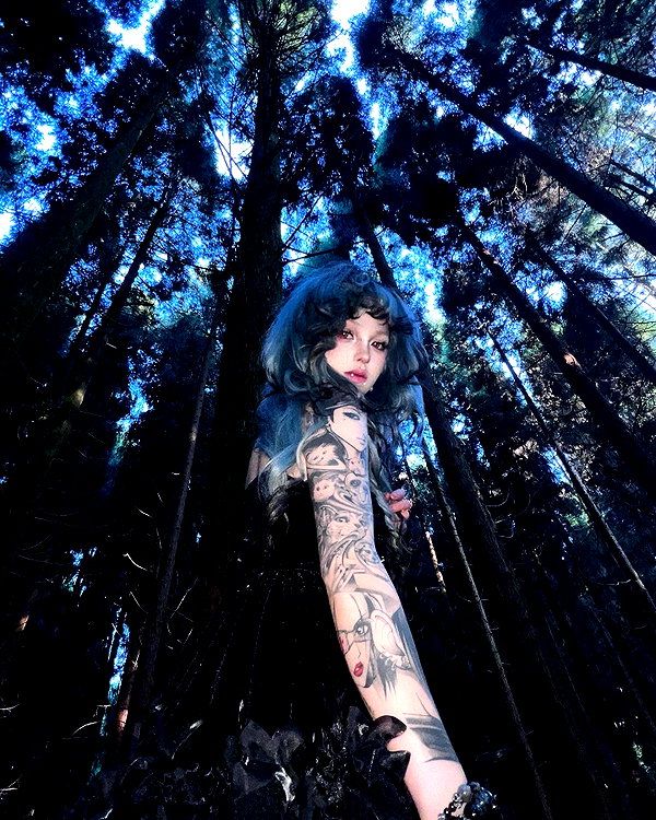 marilyn_damaged instagram image archive image