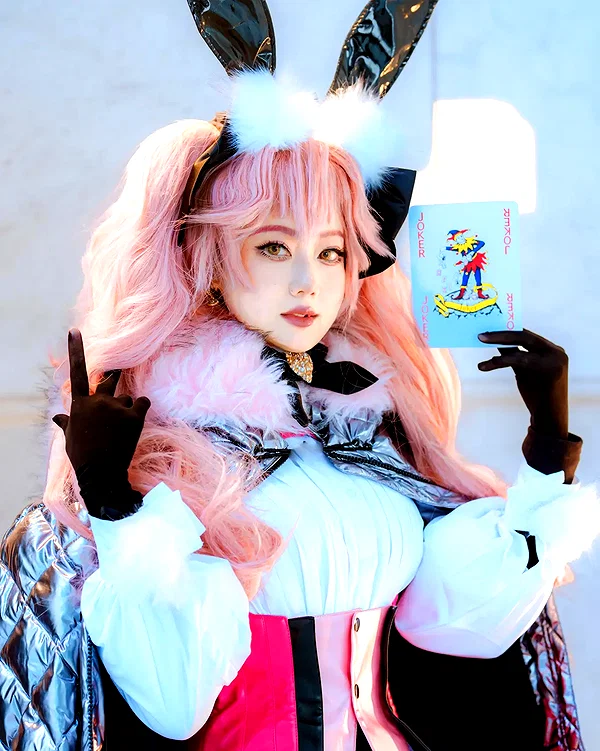 muze instagram image archive image