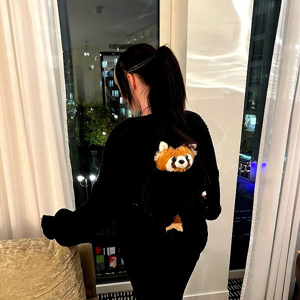 danielle.mercedie instagram image archive image