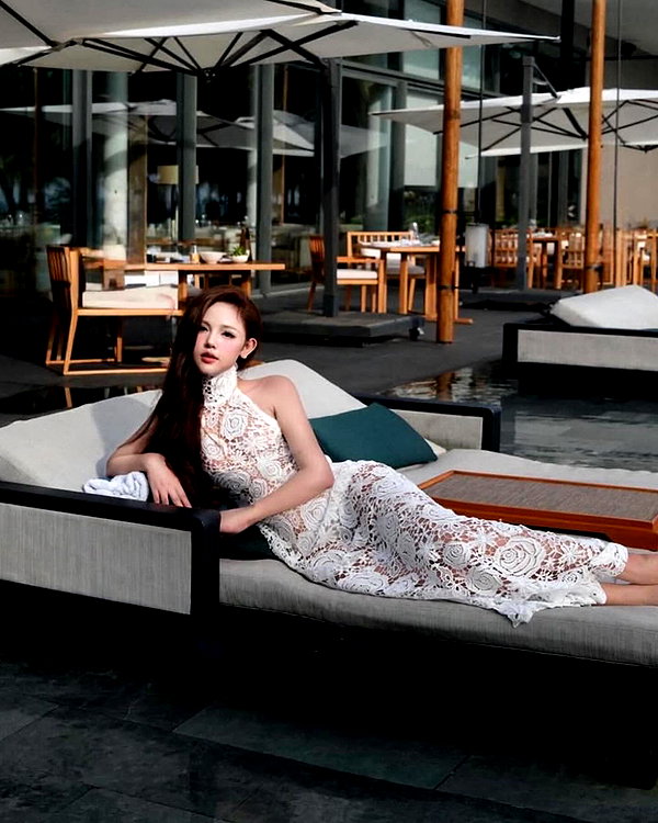 lyhythuedoxinh instagram image archive image