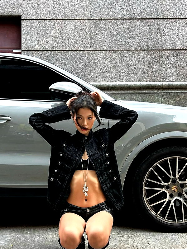 lyhythuedoxinh instagram image archive image