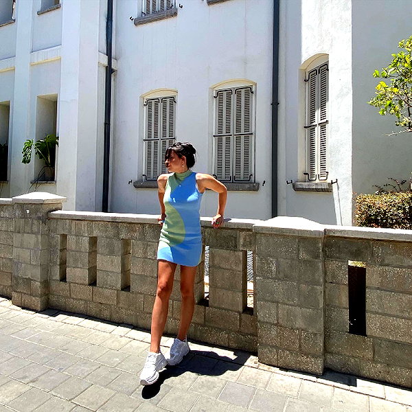 romi_henenson instagram image archive image