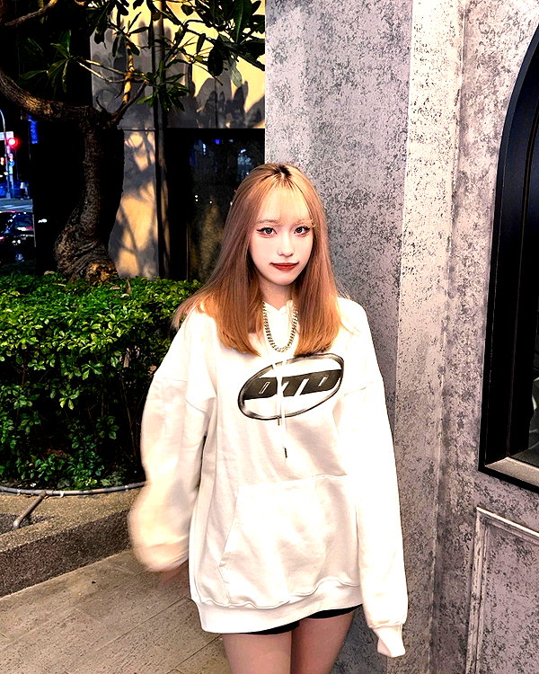 ku._03 instagram image archive image