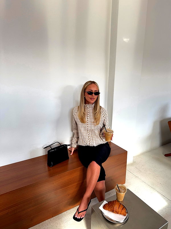 allieauton instagram image archive image