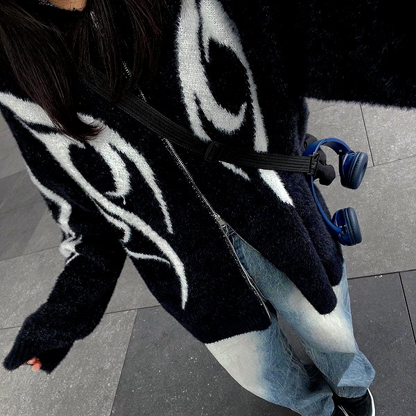 connie.01j instagram image archive image