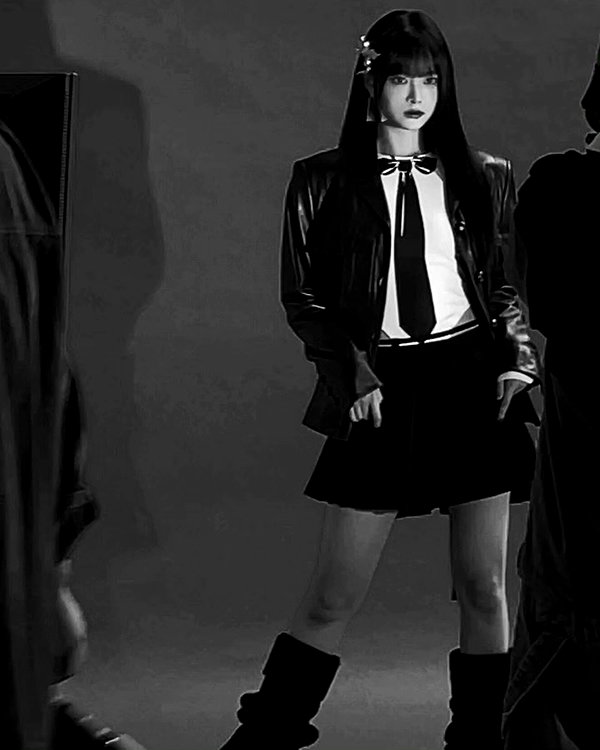hhh.e_c.v instagram image archive image
