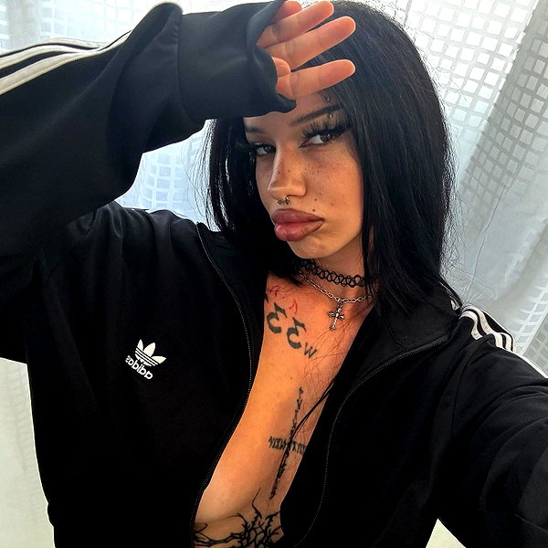 shawtysuzi instagram image archive image