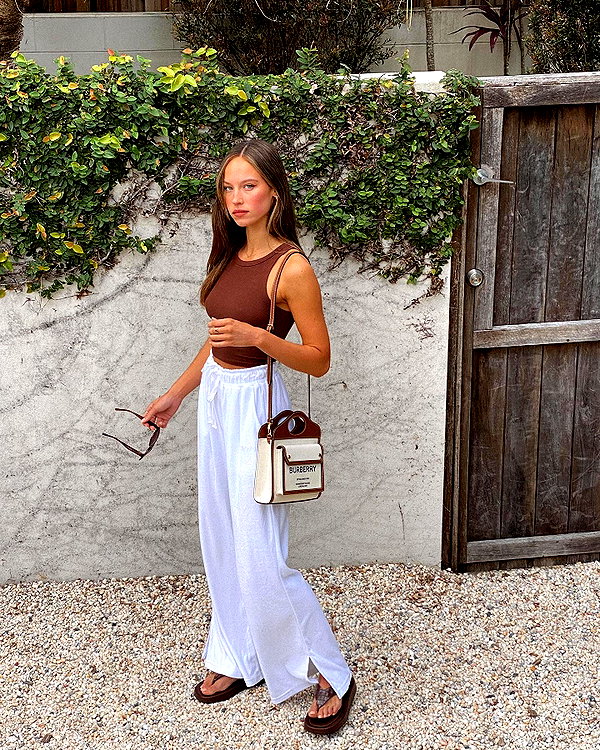 olivia.mathers instagram image archive image