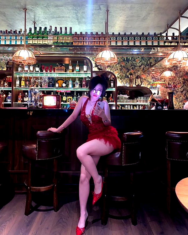 lyhythuedoxinh instagram image archive image