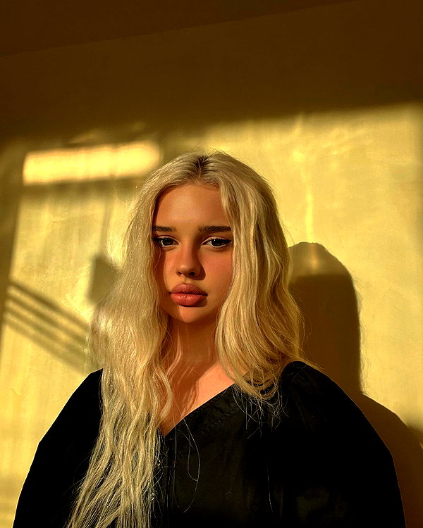 aly.revolver instagram image archive image