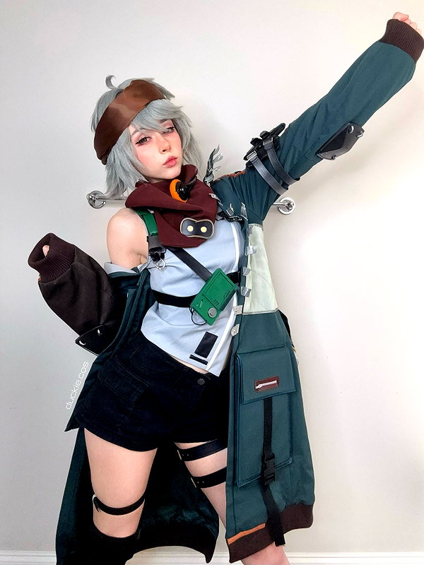 duckie.cos instagram image archive image
