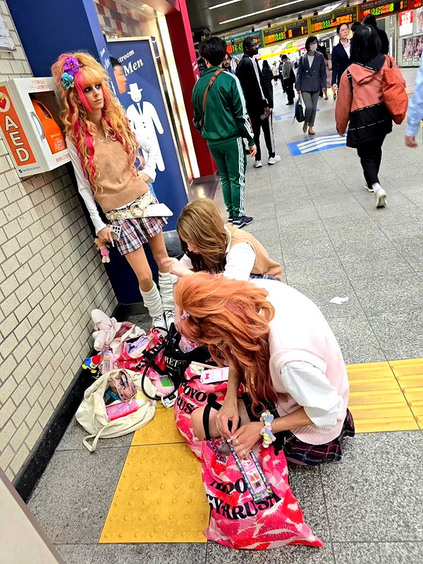 Archived image from @piyokoblog on Instagram