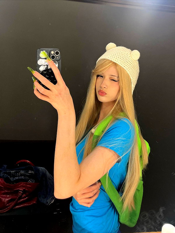 chrisstinalekss instagram image archive image