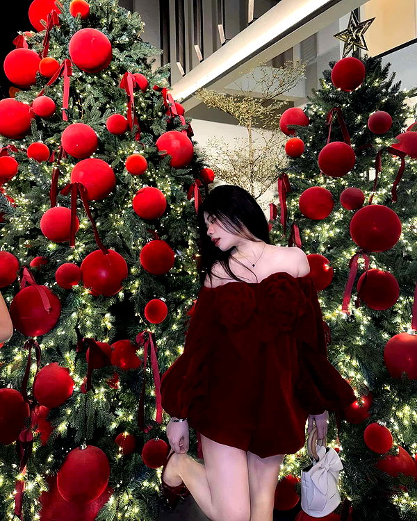 lyhythuedoxinh instagram image archive image