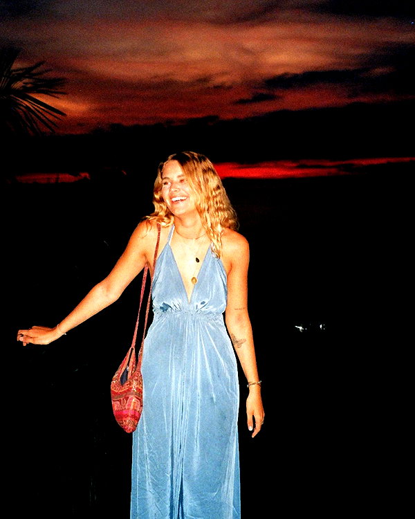 pia__kim instagram image archive image