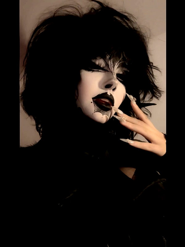 darkblueyoshii instagram image archive image