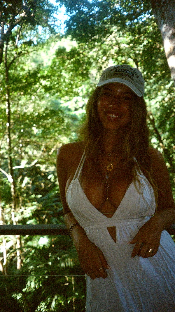 pia__kim instagram image archive image