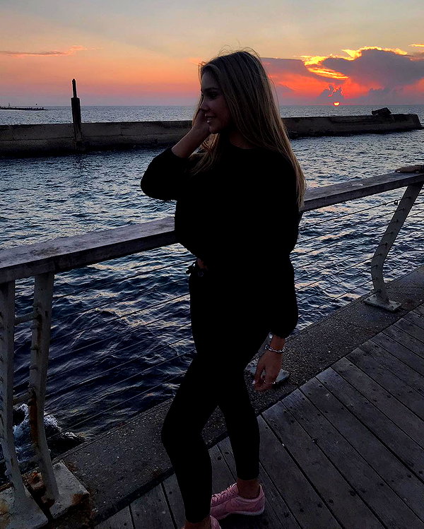 yulia.isakov instagram image archive image