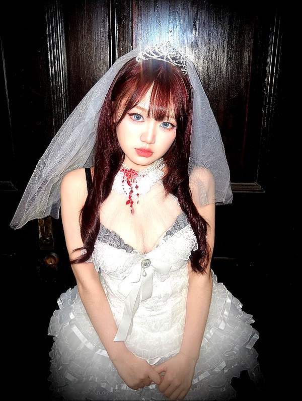 150_aiko instagram image archive image