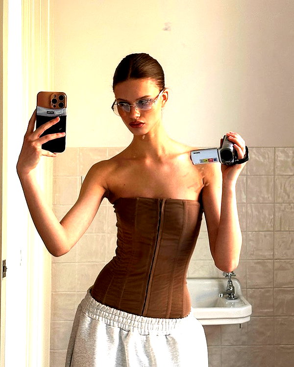 fair_mua instagram image archive image