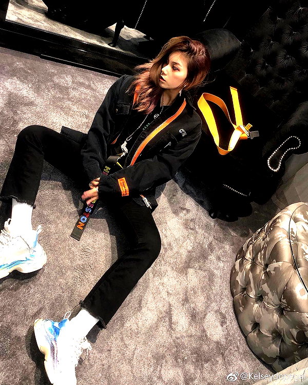kelseydopegal instagram image archive image