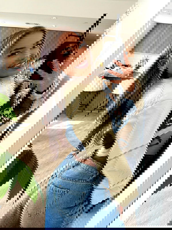 itshayleydavies itshayleydavies archive image