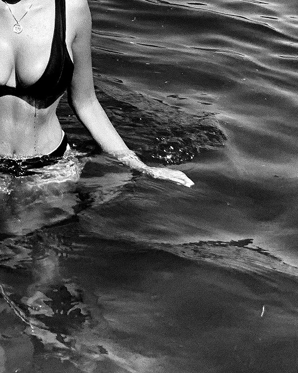 pia__kim instagram image archive image