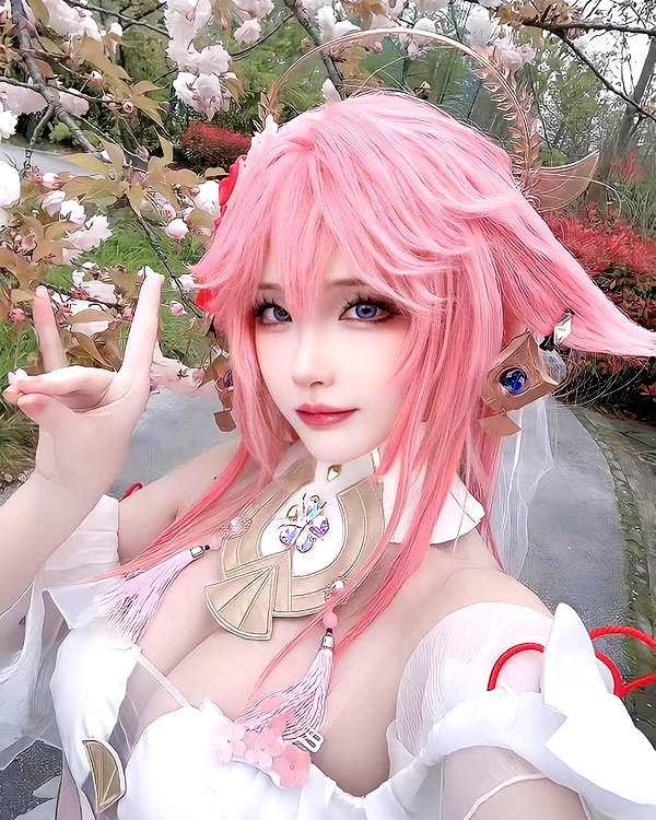 gallery_cosplayer instagram image archive image