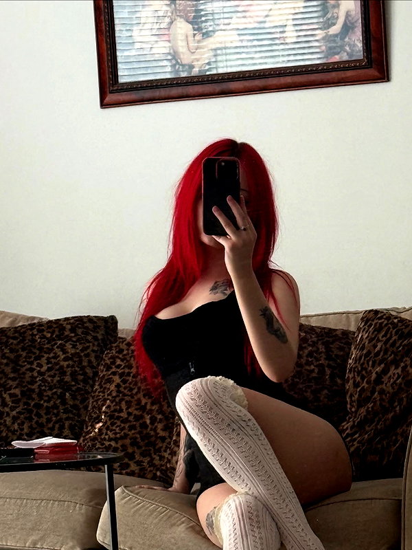 morejulss instagram image archive image