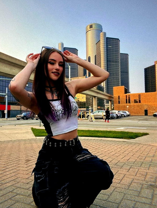 megann_eliizabeth instagram image archive image