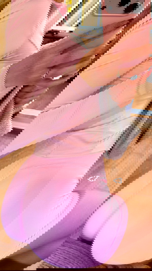 katrina.zaiceva katrina.zaiceva archive image