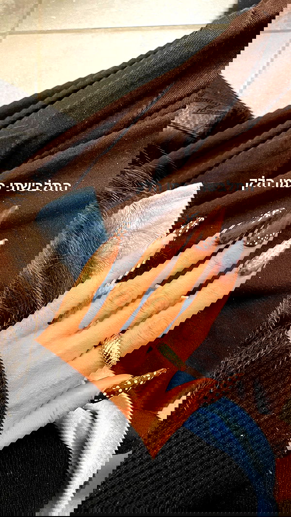 efrat_elmalich image ~ Altpins