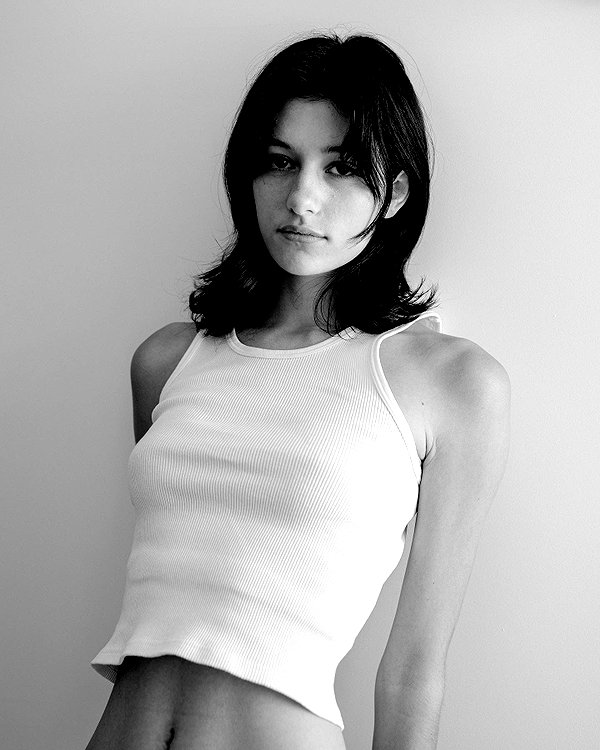 reneeebeller instagram image archive image