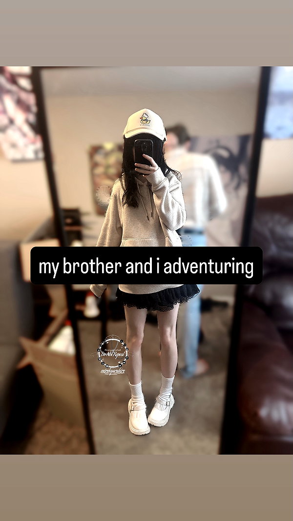 Archived image from @mirekyarahire on Instagram