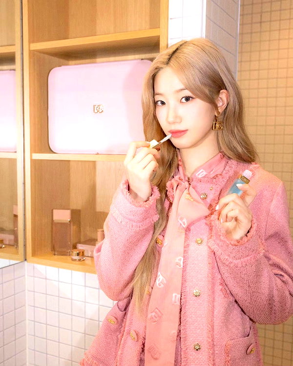 zuhazana instagram image archive image