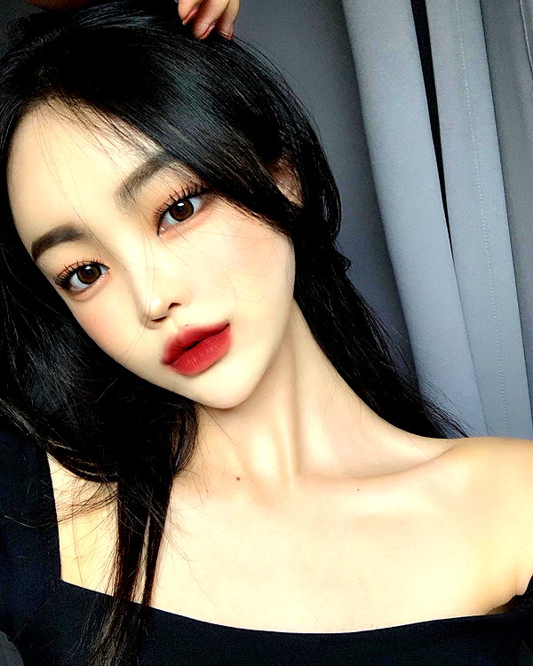 daxbin instagram image archive image
