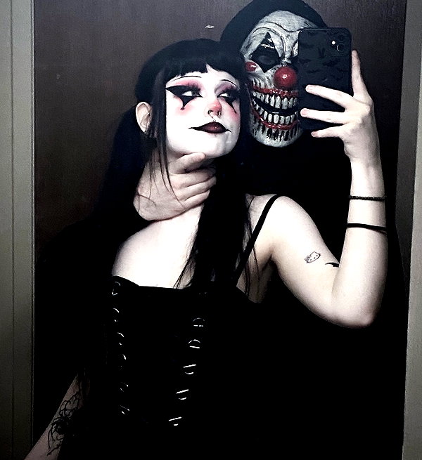 kittenfangsxx instagram image archive image