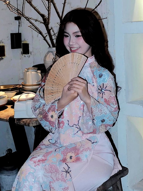 lyhythuedoxinh instagram image archive image