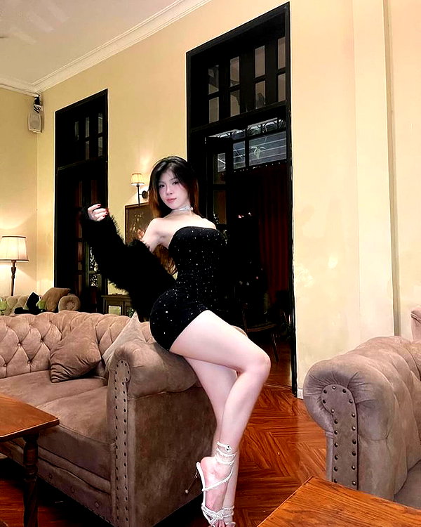 lyhythuedoxinh instagram image archive image