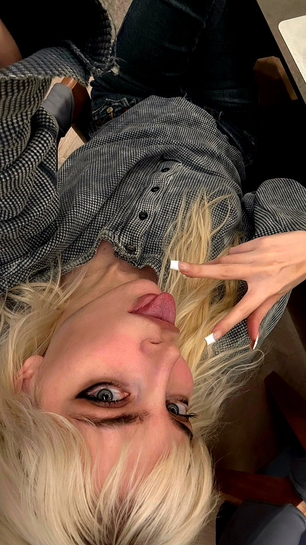 alien.hanna instagram image archive image